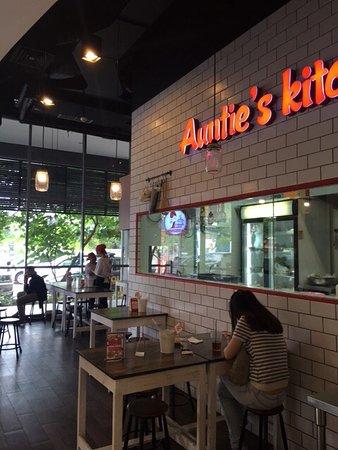 Auntie's Kitchen
